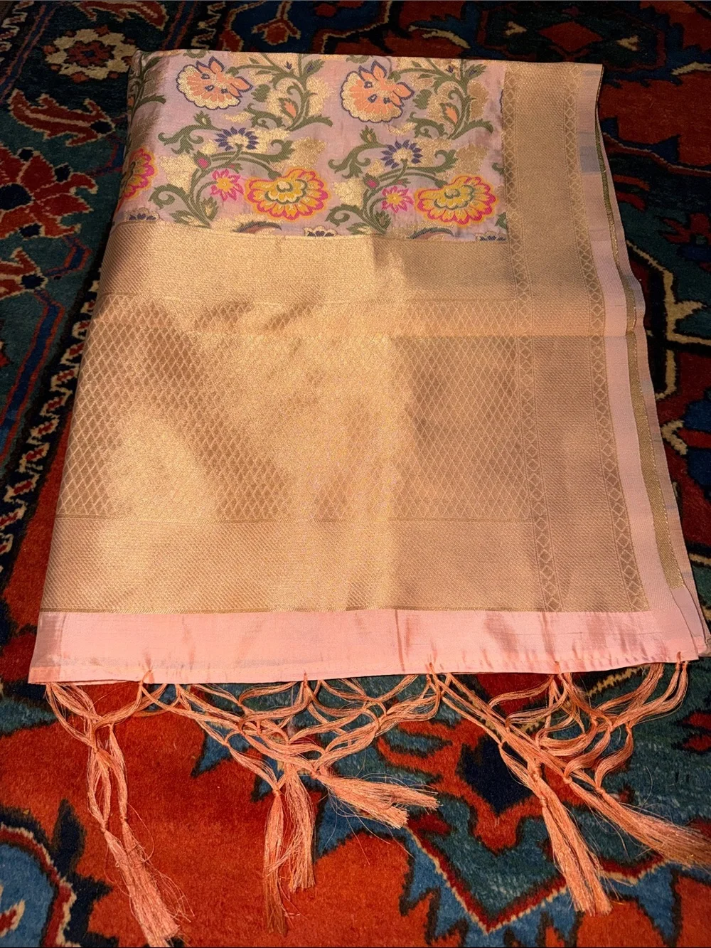 Pure Handloom Silk: A high-end Meenakari Banarasi silk saree Floral Zaree Border